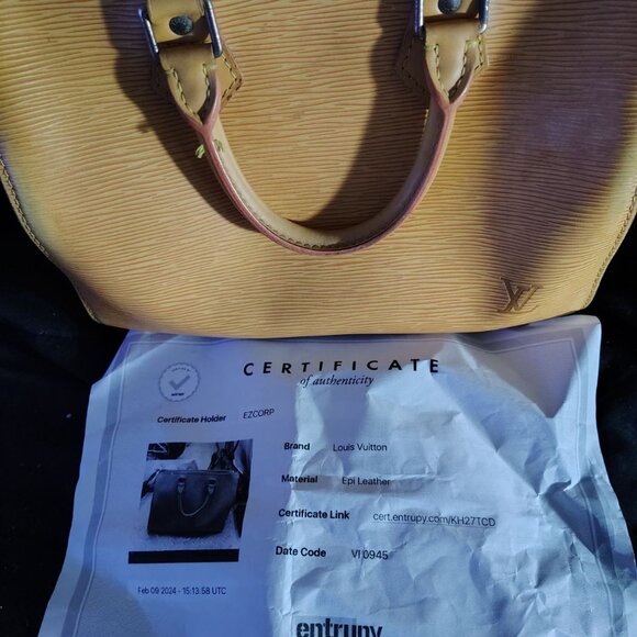 Lv purse - Picture 2 of 16